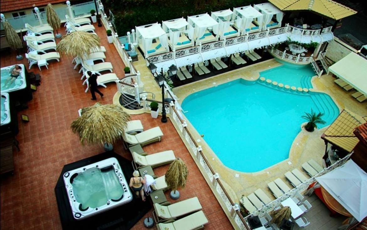 فيلا Rich House فيلينغراد المظهر الخارجي الصورة